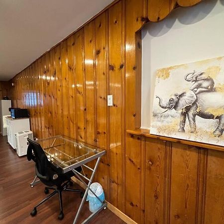 Cozy Spacious Work Friendly Lotus With Garden View High Speed Free Wi Fi And Parking Adjacent To Downtown מונטריאול מראה חיצוני תמונה