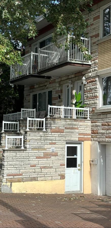 Cozy Spacious Work Friendly Lotus With Garden View High Speed Free Wi Fi And Parking Adjacent To Downtown מונטריאול מראה חיצוני תמונה